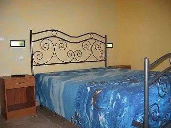 Emporium Bed & Breakfast *