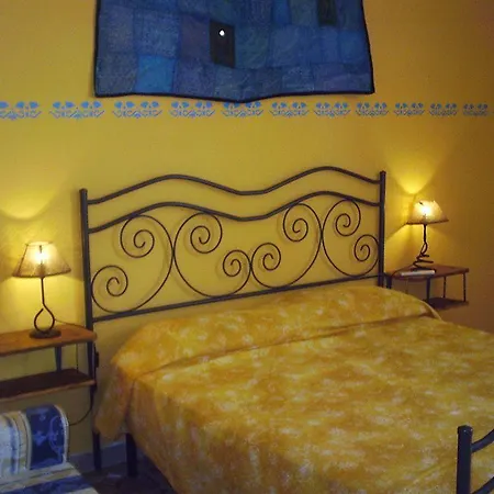 Bed & Breakfast Emporium